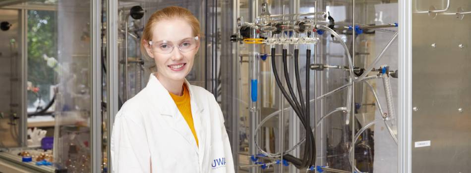 Forrest PhD Scholarships for the brightest minds, the best research, the biggest impact Forrest PhD Scholarships for the brightest minds, the best research, the biggest impact