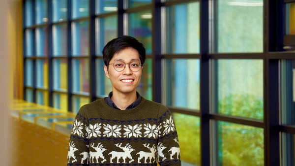 Hoang Pham at 7693, University of Oulu