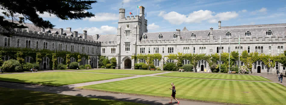 Unparalleled breadth and quality postgraduate programmes across all major disciplines Unparalleled breadth and quality postgraduate programmes across all major disciplines